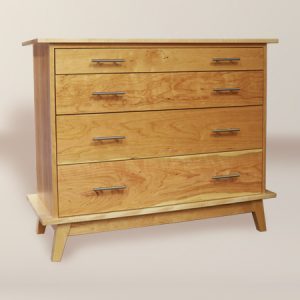 ME52-8 <br>Melrose2 4-Dr Chest of Drawers